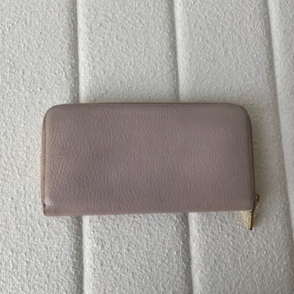 Miu Miu Zip Around Wallet - Picture 2 of 9